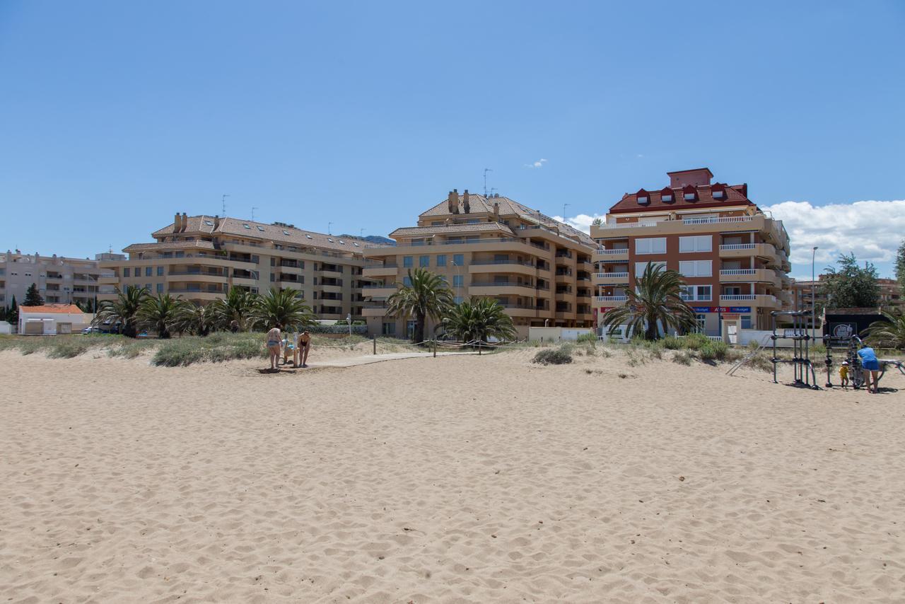 Denia Front Beach Apartment ภายนอก รูปภาพ