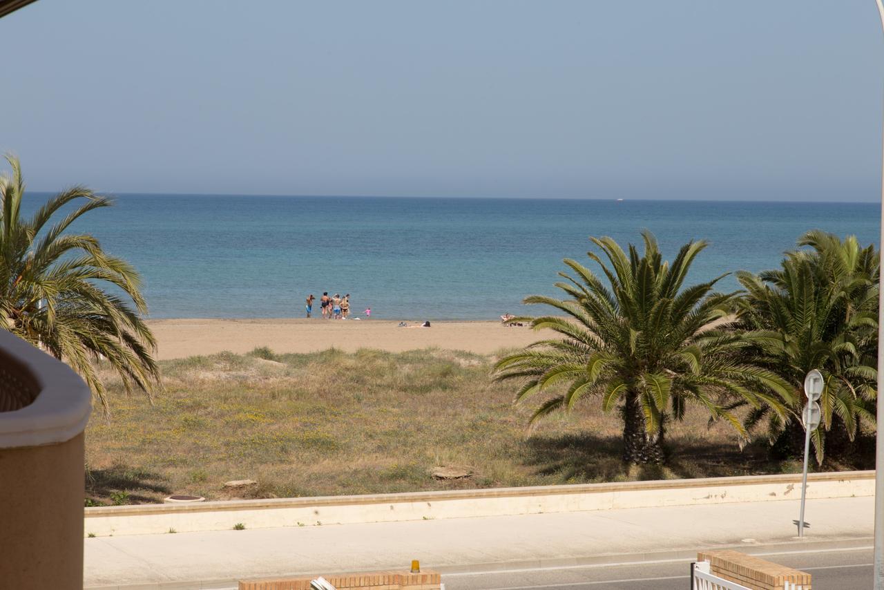 Denia Front Beach Apartment ภายนอก รูปภาพ